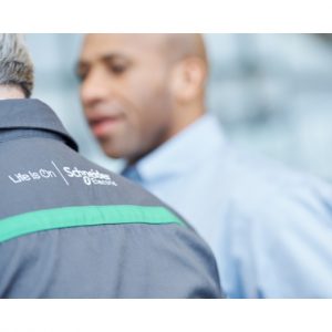 APC 1 YR On-Site (Out of Factory Wty) IT Expert Enabled Dispatch Service